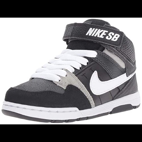 Nike Other - Nike 10.5 C brand new